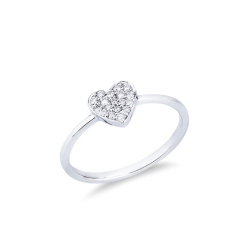 Bague en or blanc 18k avec pave en forme de coeur en diamants
