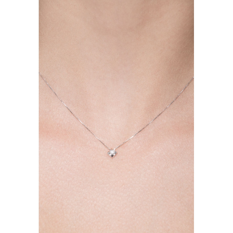 Collier pendentif solitaire en or blanc 18 ct avec diamant 0.04 ct