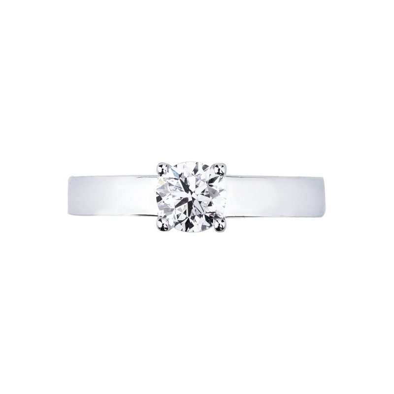 Bague solitaire en or blanc 18k, quatre griffes avec diamant CT 0,70