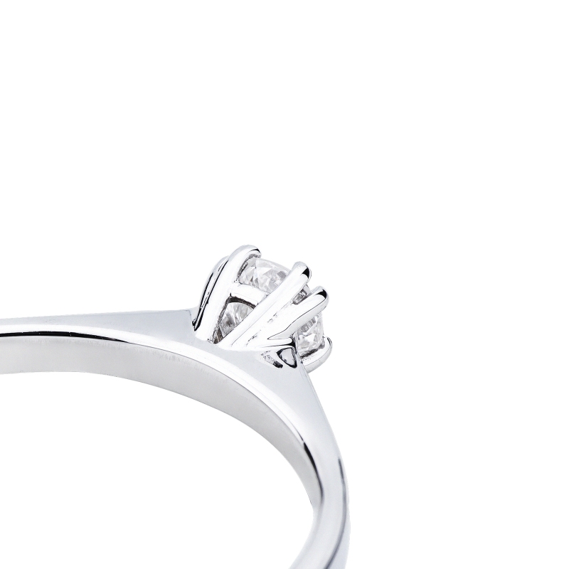 Bague Solitaire or 750 blanc diamant 0.20 carat  Bague Solitaire or 750 blanc diamant 0.20 carat