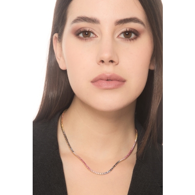 Collier tennis en or jaune 18k serti de saphirs multicolores arc-en-ciel