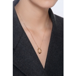 Collier en or jaune 18k sublimé par un pendentif ovale 2