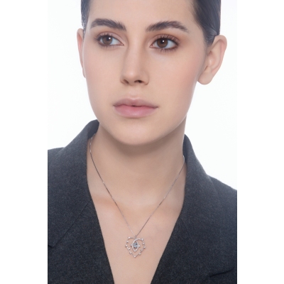 Collier cœur en aquamarine ovale et diamants  en or blanc 18k