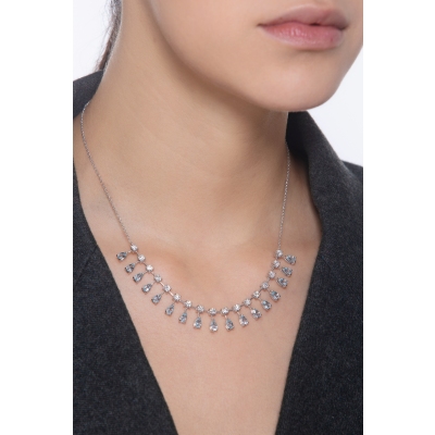 Collier en or blanc 18 carats avec aigue-marine en goutte et diamants