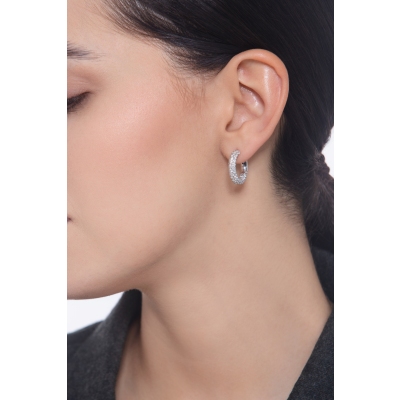 Boucles d’oreilles créoles en or blanc 18k avec diamants naturels
