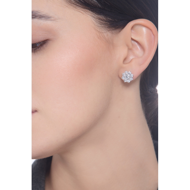 Boucles d'oreilles Fleur en Or Blanc 18k avec Diamants Brillants