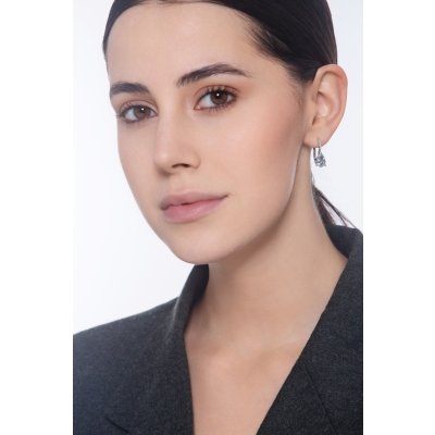 Boucles d’oreilles en or blanc avec aiguemarine poire et diamants