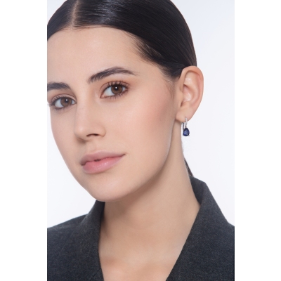 Boucles d’oreilles en or blanc 750 avec saphir bleu poire et diamants