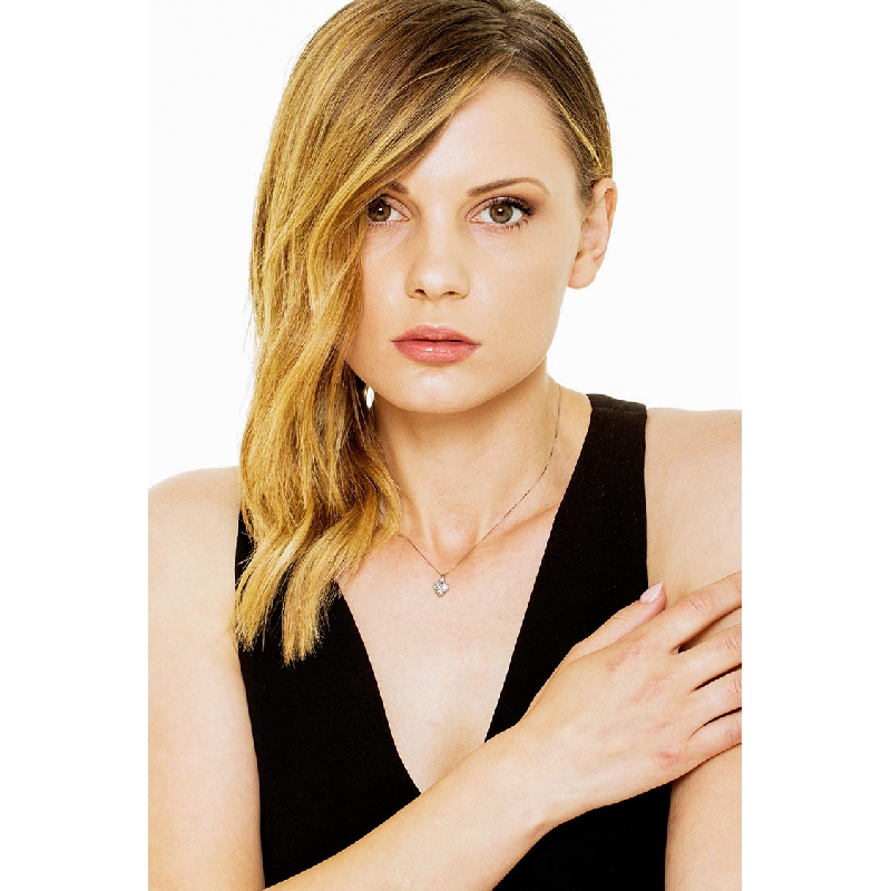 Collier avec pendentif aigue-marine en forme de coeur et diamant Collier avec pendentif aigue-marine en forme de coeur et diamant