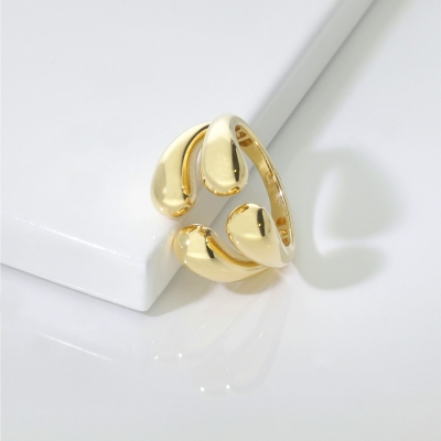 Bague ouverte chunky en or jaune 18k à double goutte