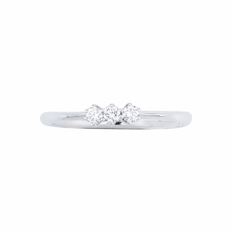 Bague trilogy lineaire en or blanc 18k trois diamants 0,15 ct