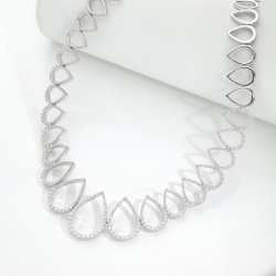 Collier fantaisie goutte en or blanc 2