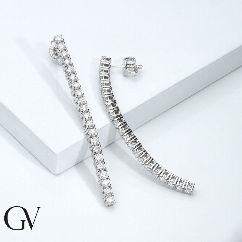 Boucles d'oreilles rivière diamants or blanc 750  Boucles d'oreilles rivière diamants or blanc 750