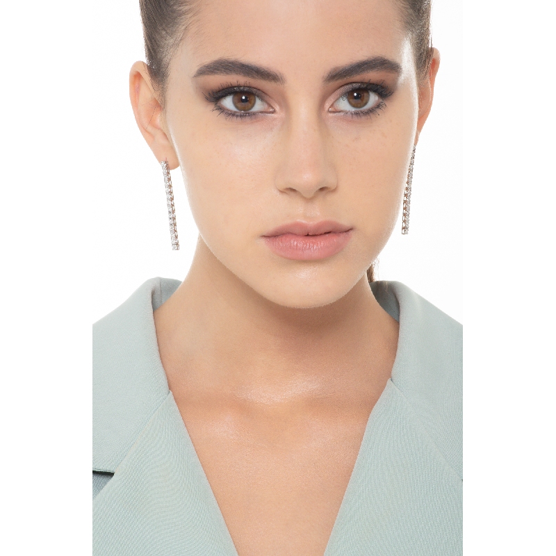 Boucles d'oreilles pendantes or blanc 750 avec rivière de diamants  Boucles d'oreilles pendantes or blanc 750 avec rivière de diamants