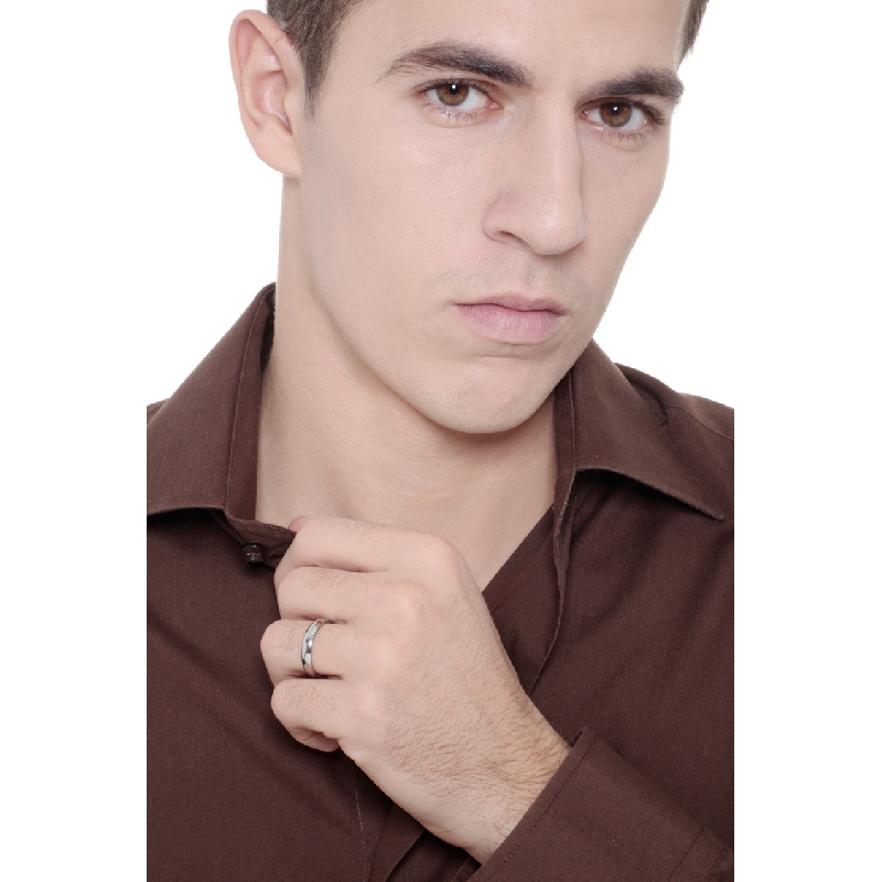 Jonc en or blanc 18k confortable 4 mm