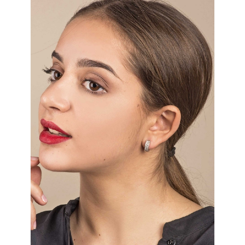 Créoles femme pavés de diamants en or blanc 18k 