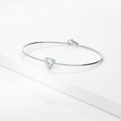 Bracelet rigide en or blanc avec aiguemarine cœur et diamants 2