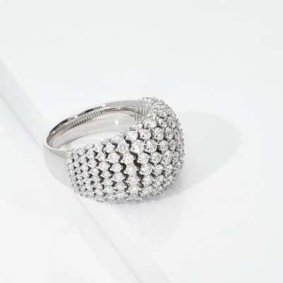 Bague jonc souple en or blanc avec diamants
