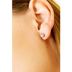 Boucles d'oreilles en or blanc 18k avec diamants rondes 0.60 ct 2