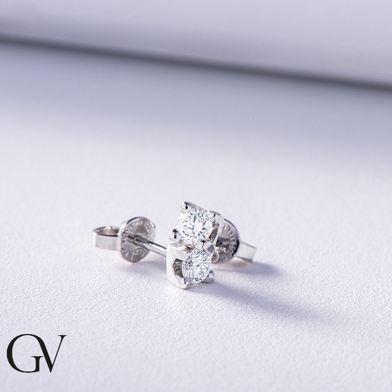 Boucles d'oreilles solitaire diamants 0.40 ct en or blanc 18k Boucles d'oreilles solitaire diamants 0.40 ct en or blanc 18k