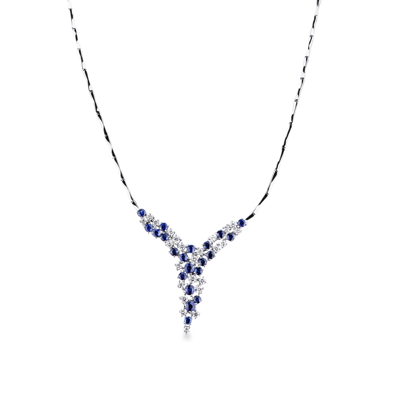 Collier en or blanc 18k avec saphirs et diamants Collier en or blanc 18k avec saphirs et diamants