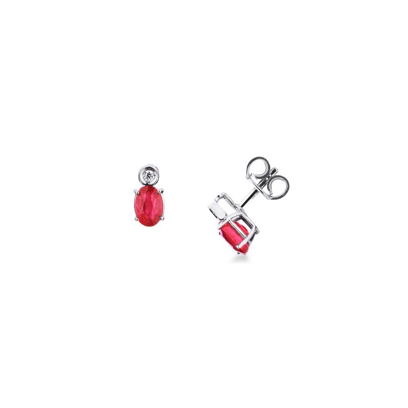 Puces en or blanc 18k avec rubis taille ovale et diamants Puces en or blanc 18k avec rubis taille ovale et diamants