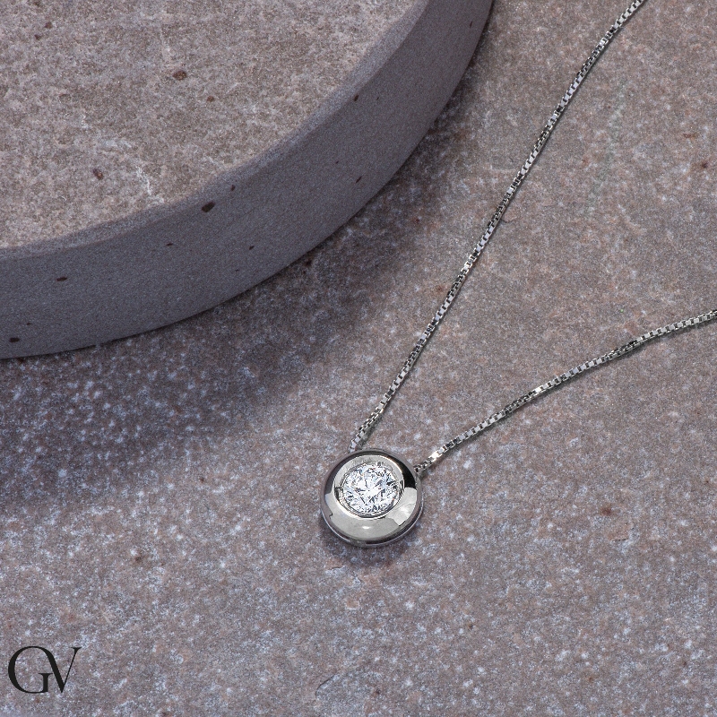 Collier pendentif diamant 0.50 ct or blanc 750