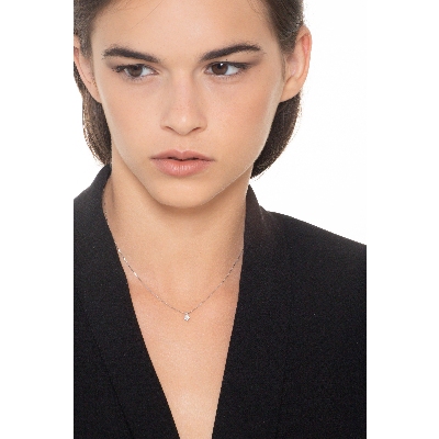 Collier pendentif solitaire en or blanc 18k  avec diamant 0.15 ct