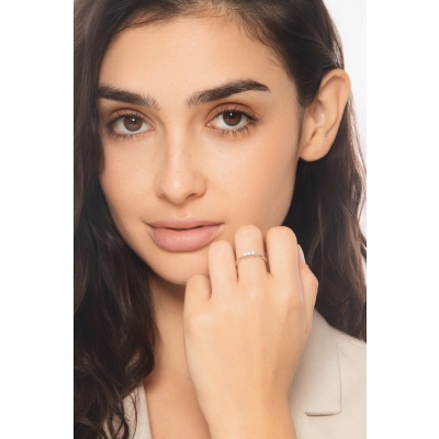 Bague trilogy en or blanc 18k avec trois diamants CT 0,21