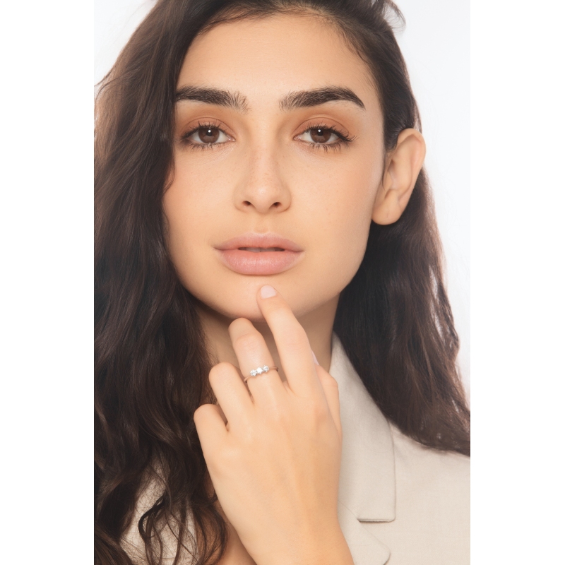 Bagues trilogy en or blanc 18 carats avec diamants CT 0,45