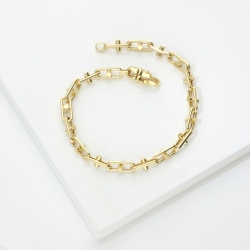 Bracelet chaîne en or jaune 18k avec design géométrique 2