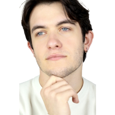 Boucle d’oreille unique rectangulaire en or blanc 18k diamants