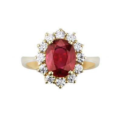 Bague halo femme en or jaune 18 carats avec rubis ovale et diamants