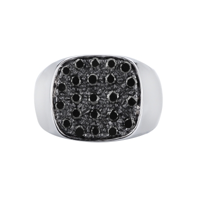 Bague chevalier en or blanc 18k avec pavé carré de diamants noirs