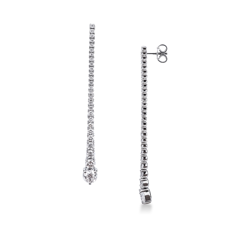 Boucles d’oreilles pendantes en or blanc 750 avec diamants Boucles d’oreilles pendantes en or blanc 750 avec diamants