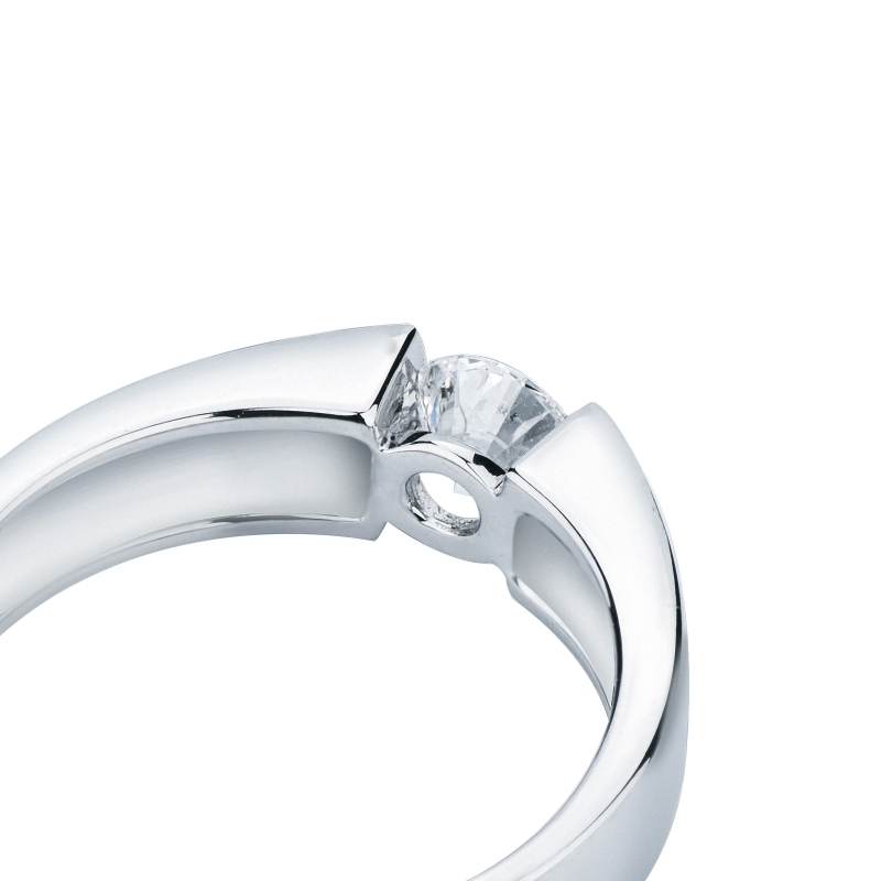 Bague solitaire Or Blanc 18k avec diamant ct 0.50