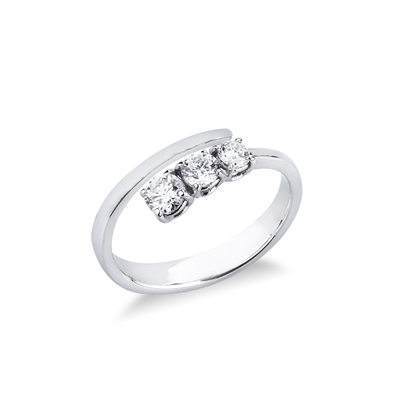 Bague trilogy contrarié en or blanc 750 trois diamants Bague trilogy contrarié en or blanc 750 trois diamants