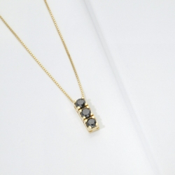 Collier Trilogy en or 18 K avec diamants noirs