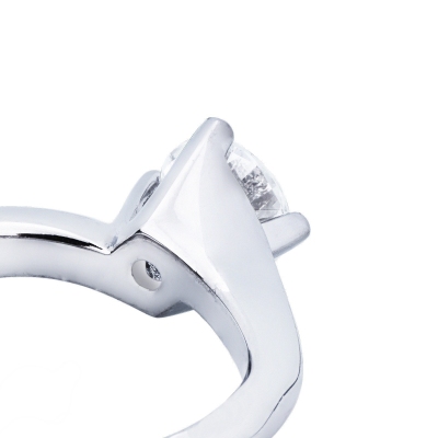 Bague solitaire IGI or blanc 18 carats avec diamant 1.00 CT