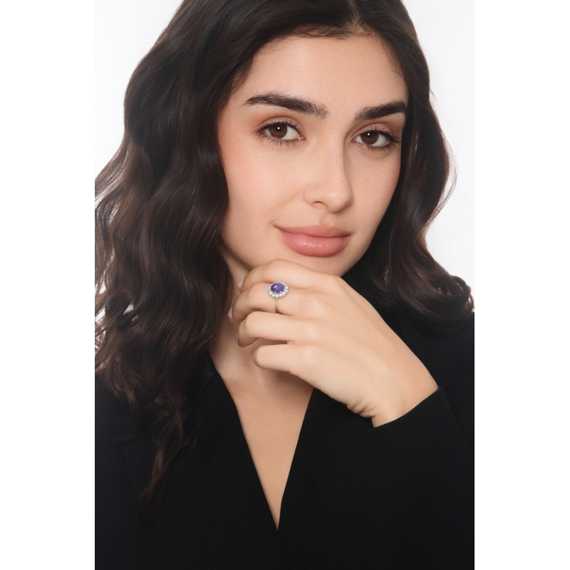 Bague halo en or blanc 18k avec tanzanite et diamants