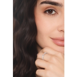 Bague ouverte en or blanc 18k avec diamants 2