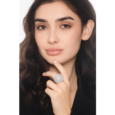 Large bague jonc en or blanc avec diamants