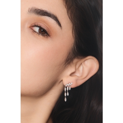 Boucles pendantes trois rangs or blanc 18k avec diamants