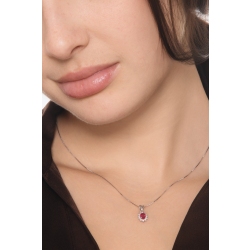 Collier contourné en or blanc 18k avec rubis 5x4 mm et diamants 2