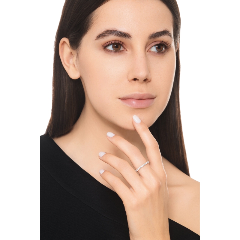 Alliance Eternity en or blanc 18k avec diamants