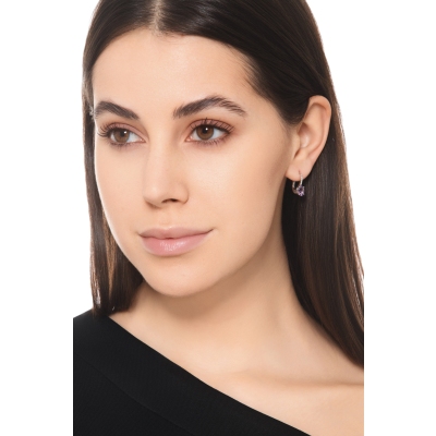 Boucles d'oreilles en or blanc 18k avec améthystes et diamants