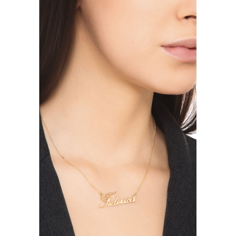 Collier personnalisable or jaune 18k avec prenom en cursive
