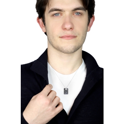 Collier en or blanc 18k avec pendentif en diamants noirs 50 cm