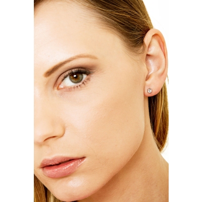 Mono boucle d oreille mono à six griffes en or blanc 18k 