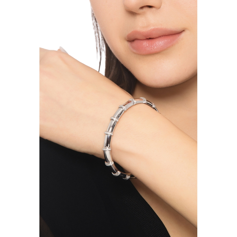 Bracelet élastique en or blanc 18k avec rangées de diamants